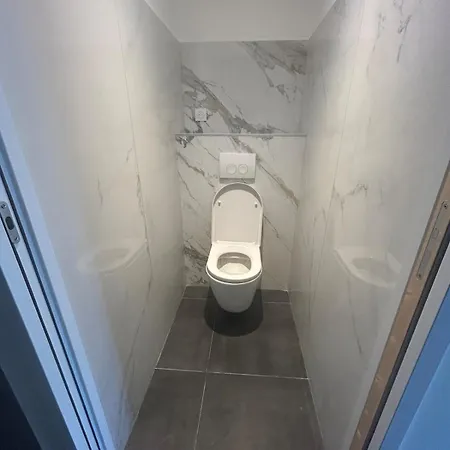 Petite Maison Dependance Apartmán *